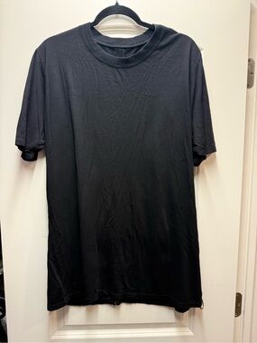 One Golden Thread Men’s Elemental Tee